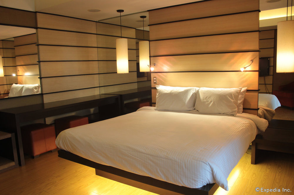 Soleste Suites Quezon City Eksteriør billede