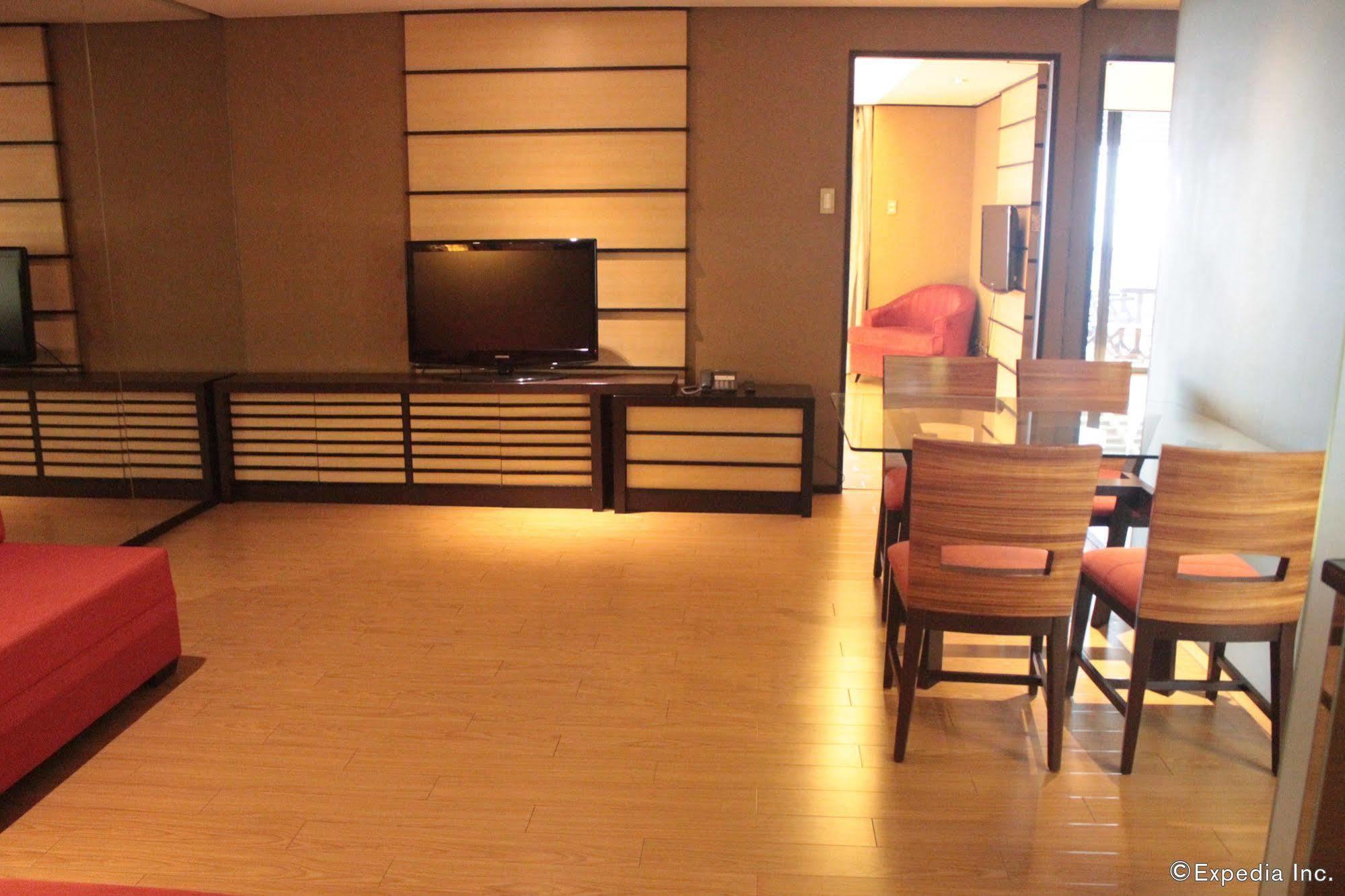 Soleste Suites Quezon City Eksteriør billede