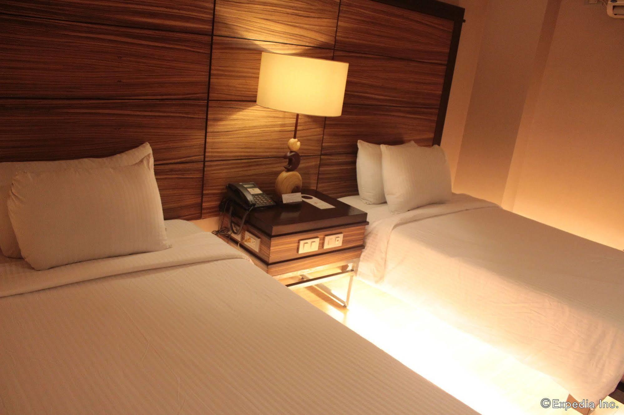 Soleste Suites Quezon City Eksteriør billede